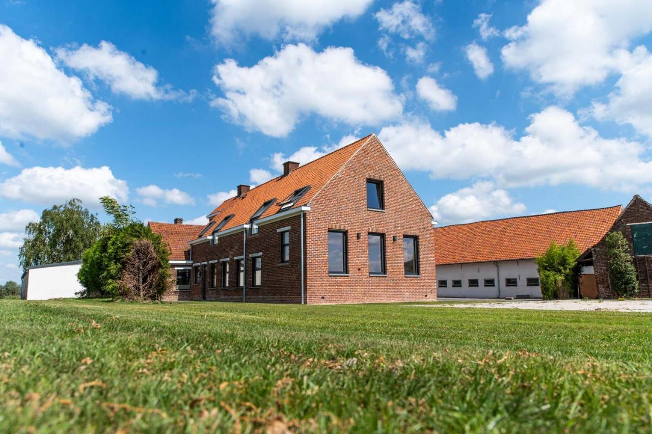 Farmhouse Hoeve Den Ast 5 Separate Bedrooms With Bathrooms Harelbeke Exterior photo